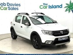 Used 2017 Dacia Sandero Lauréate | £6,500 (Fair price)