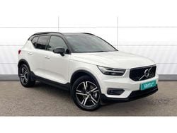 White Used 2020 Volvo XC40 R-Design SUV | £22,481 (Fair price)