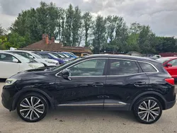 Black Used 2016 Renault Kadjar Signature SUV | £9,000 (Fair price)