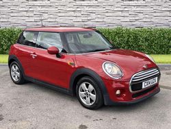 Red Used 2014 Mini Cooper Hatch Hatchback | £4,900 (Fair price)