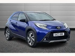 Blue Used 2023 Toyota Aygo Hatchback | £14,895 (Fair price)