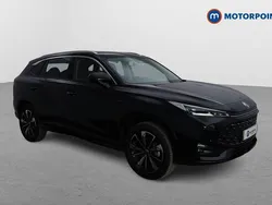 Black New 2025 MG HS Trophy SUV | £22,999 (Fair price)