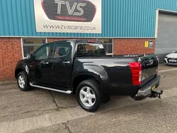 Black Used 2013 Isuzu D-Max Pickup | £11,984 (Fair price)