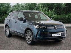 Nightshade blue Used 2025 VW Tiguan Match SUV | £33,790 (Expensive)