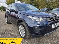 Blue Used 2015 Land Rover Discovery Sport SE SUV | £8,500 (Good price)