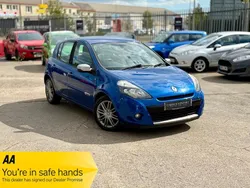 Blue Used 2011 Renault Clio II Dynamique Hatchback | £3,800 (Fair price)