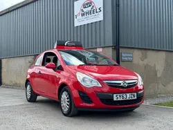Red Used 2013 Vauxhall Corsa S Hatchback | £3,295 (Good price)