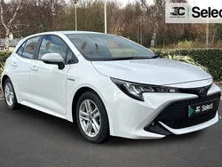 White Used 2021 Toyota Corolla Hatchback | £16,545 (Good price)