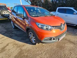 Orange Used 2015 Renault Captur Dynamique SUV | £1,550
