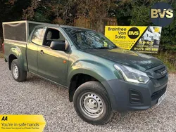 Green Used 2017 Isuzu D-Max Pickup | £14,950 (Fair price)