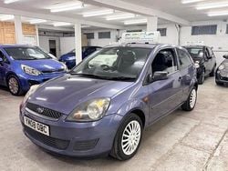 Mauve Used 2008 Ford Fiesta Style Hatchback | £1,595 (Fair price)