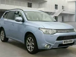 Blue Used 2014 Mitsubishi Outlander P-HEV Estate | £5,495 (Fair price)