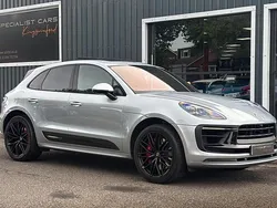 Used 2022 Porsche Macan SUV | £58,900 (Expensive)