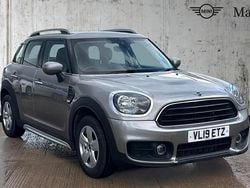 Silver Used 2019 Mini Cooper Countryman Classic SUV | £17,091 (Good price)