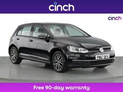 Black Used 2017 VW Golf VII SE Hatchback | £9,849 (Fair price)