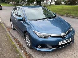 Blue Used 2017 Toyota Auris Business Edition Hatchback | £9,300 (Fair price)