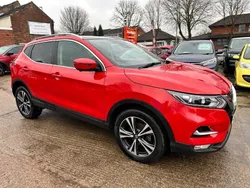 Red Used 2021 Nissan Qashqai N-Connecta SUV | £14,490 (Good price)