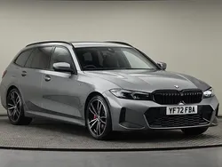 Skyscraper grau metallic Used 2022 BMW 320 M Sport Estate | £31,200 (Expensive)