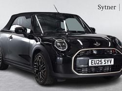 Black Used 2025 Mini Cooper Hatchback | £31,500