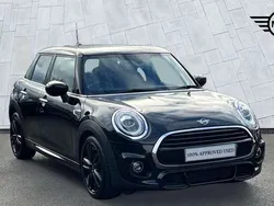 Black Used 2019 Mini Cooper Hatch Hatchback | £15,495 (Good price)