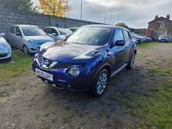 Blue Used 2017 Nissan Juke Tekna SUV | £7,890 (Fair price)