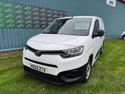 White Used 2022 Toyota Proace Active Van | £9,499 (Super price)