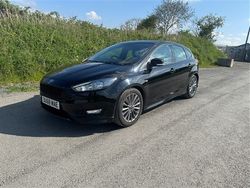 Black Used 2018 Ford Focus ST-Line Hatchback | £6,995 (Good price)