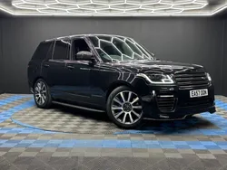 Black Used 2014 Land Rover Range Rover Vogue SE SUV | £17,990 (A bit pricey)