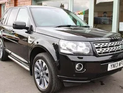 Red Used 2014 Land Rover Freelander 2 HSE SUV | £7,995 (Super price)