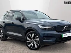 Used 2022 Volvo XC40 Pro SUV | £25,999 (Fair price)