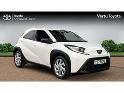 White Used 2022 Toyota Aygo PURE Hatchback | £11,509 (Fair price)