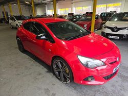 Red Used 2014 Vauxhall Astra GTC Edition Hatchback | £3,000 (Fair price)