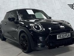 Black Used 2022 Mini Cooper S Exclusive Hatchback | £19,750 (Fair price)