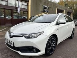 Used 2016 Toyota Auris Touring Sports Design Estate | £6,495 (Good price)