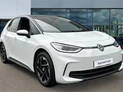 Glacier white metallic black Used 2025 VW ID.3 Pro Hatchback | £24,650