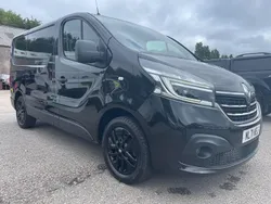Black Used 2021 Renault Trafic Van | £15,950 (Fair price)