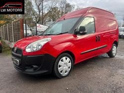 Red Used 2013 Fiat Doblò MPV | £2,799 (Super price)