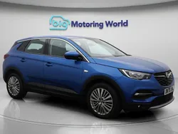 Blue Used 2020 Vauxhall Grandland X Business Edition SUV | £10,400 (Good price)