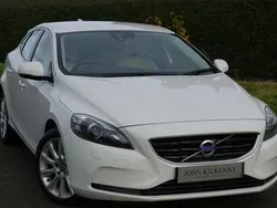 White Used 2014 Volvo V40 SE Lux Estate | £7,495 (Fair price)