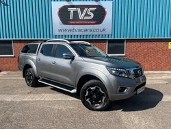 Grey Used 2019 Nissan Navara Tekna Pickup | £13,984 (Fair price)