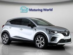 Grey Used 2023 Renault Captur Techno SUV | £16,300 (Good price)