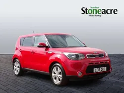 Red Used 2016 Kia Soul 2 SUV | £7,495 (Fair price)