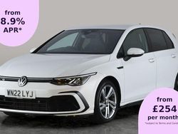 Used 2024 VW Golf VIII R-line Hatchback | £18,408 (Super price)