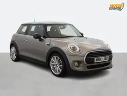Silver Used 2018 Mini Cooper Chili Hatchback | £8,895 (Good price)