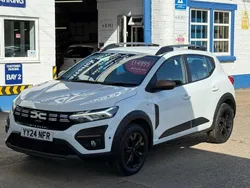 Glacier white Used 2024 Dacia Sandero Extreme Hatchback | £14,995 (Fair price)