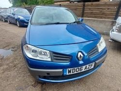 Blue Used 2006 Renault Mégane II Dynamique Hatchback | £1,390 (Fair price)