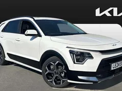 White Used 2024 Kia Niro 4 SUV | £28,699 (Expensive)