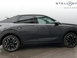 Grey New 2025 Peugeot 3008 GT SUV | £31,333 (Good price)