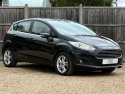 Black Used 2016 Ford Fiesta Zetec Hatchback | £5,790 (Good price)