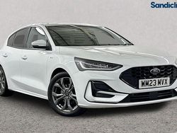 White Used 2023 Ford Focus ST-Line Hatchback | £15,327 (Fair price)